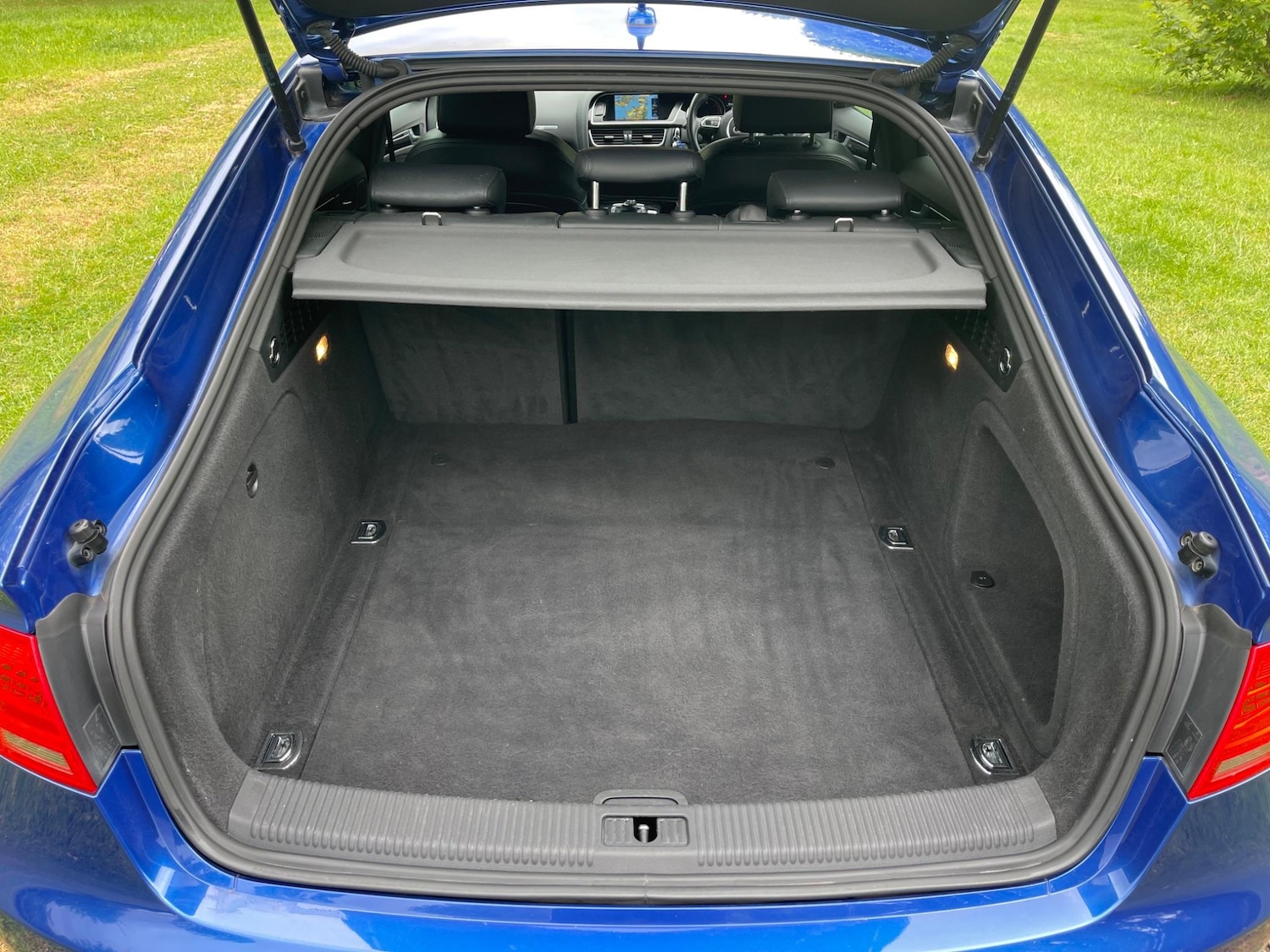 Vehicle 28