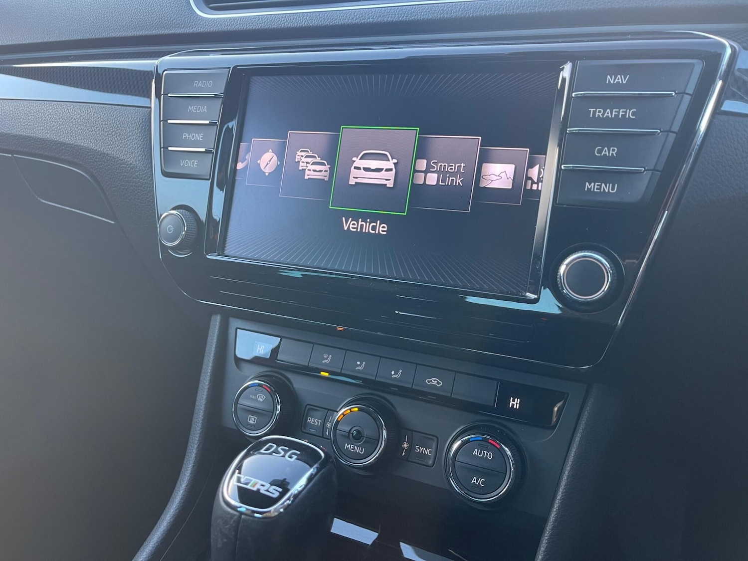 Used Skoda Superb 2017 for sale - 76759514: Photo 22