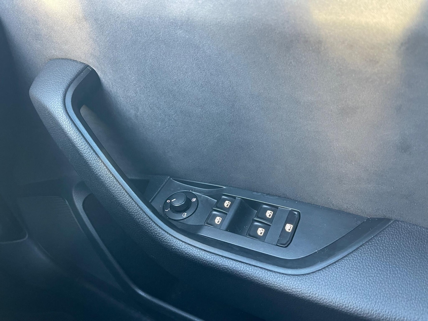 Used Skoda Superb 2017 for sale - 76759514: Photo 25