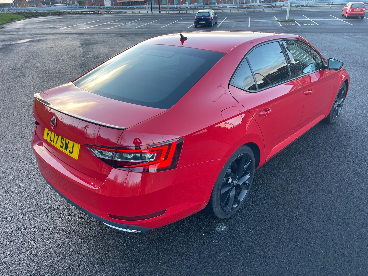 Used Skoda Superb 2017 for sale - 76759514: Photo 4
