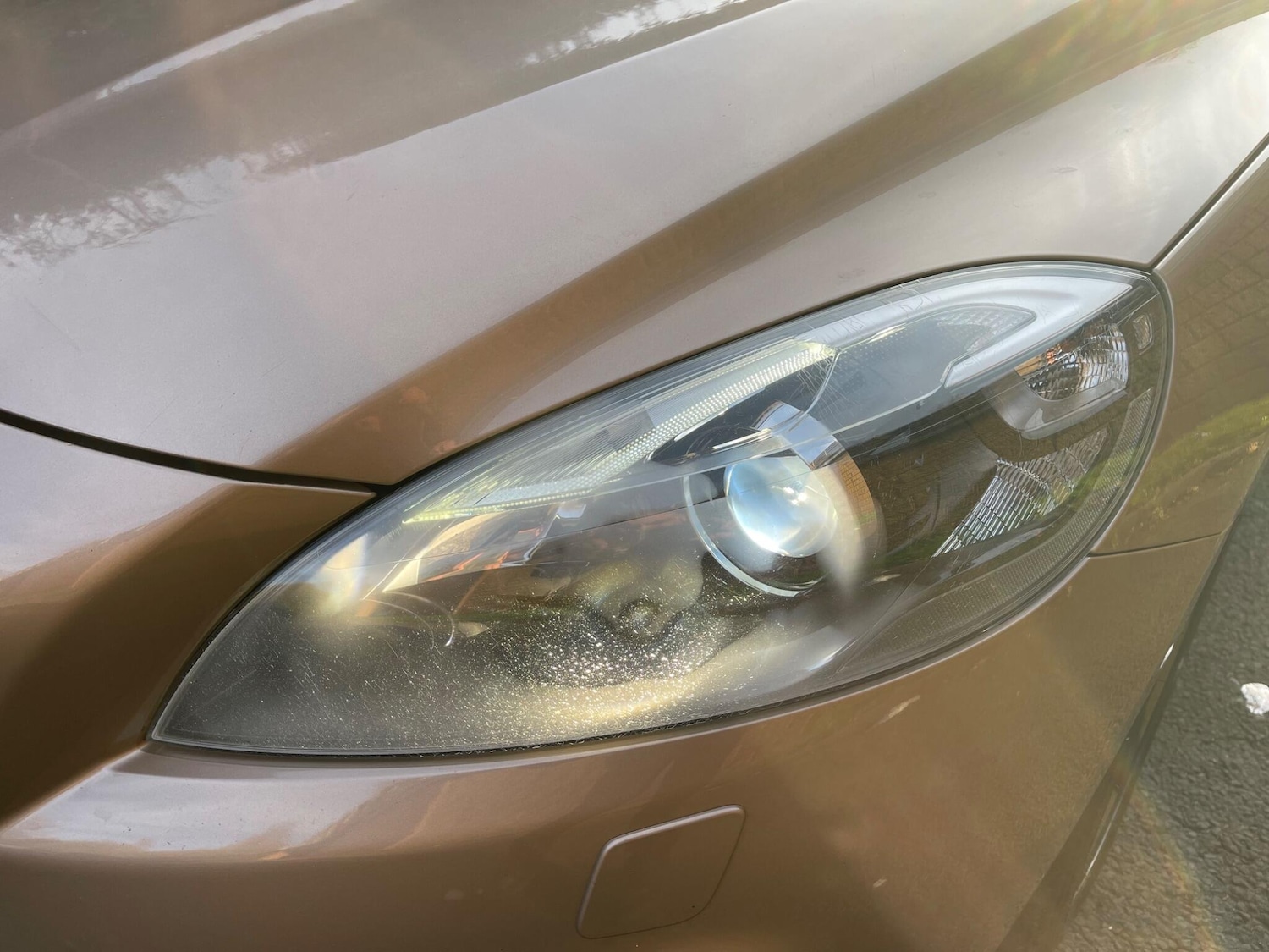 Used Volvo V40 2014 for sale - 76657284: Photo 28