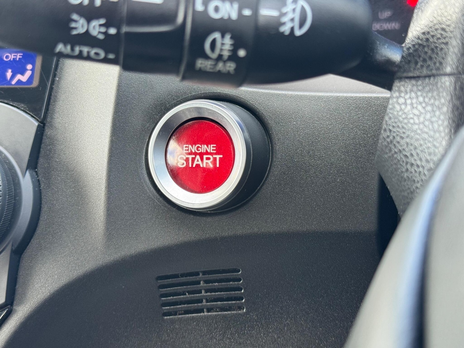 Used Honda CR-Z 2012 for sale - 78157304: Photo 19