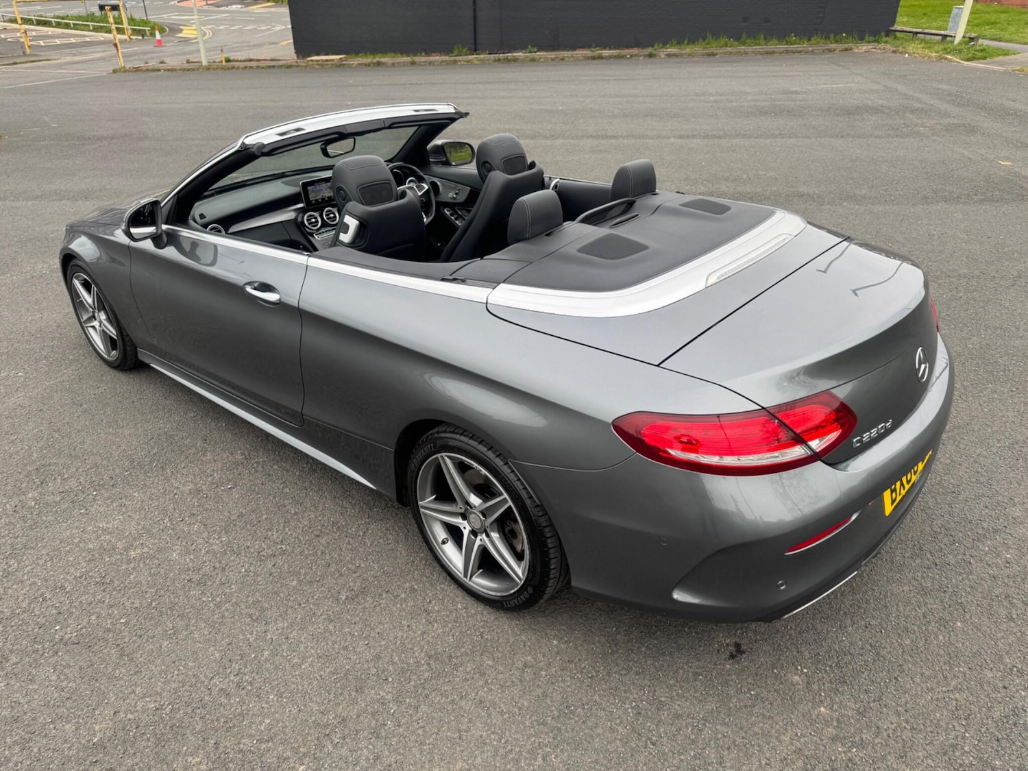 Used Mercedes-Benz C Class for sale - 78214845: Photo 2