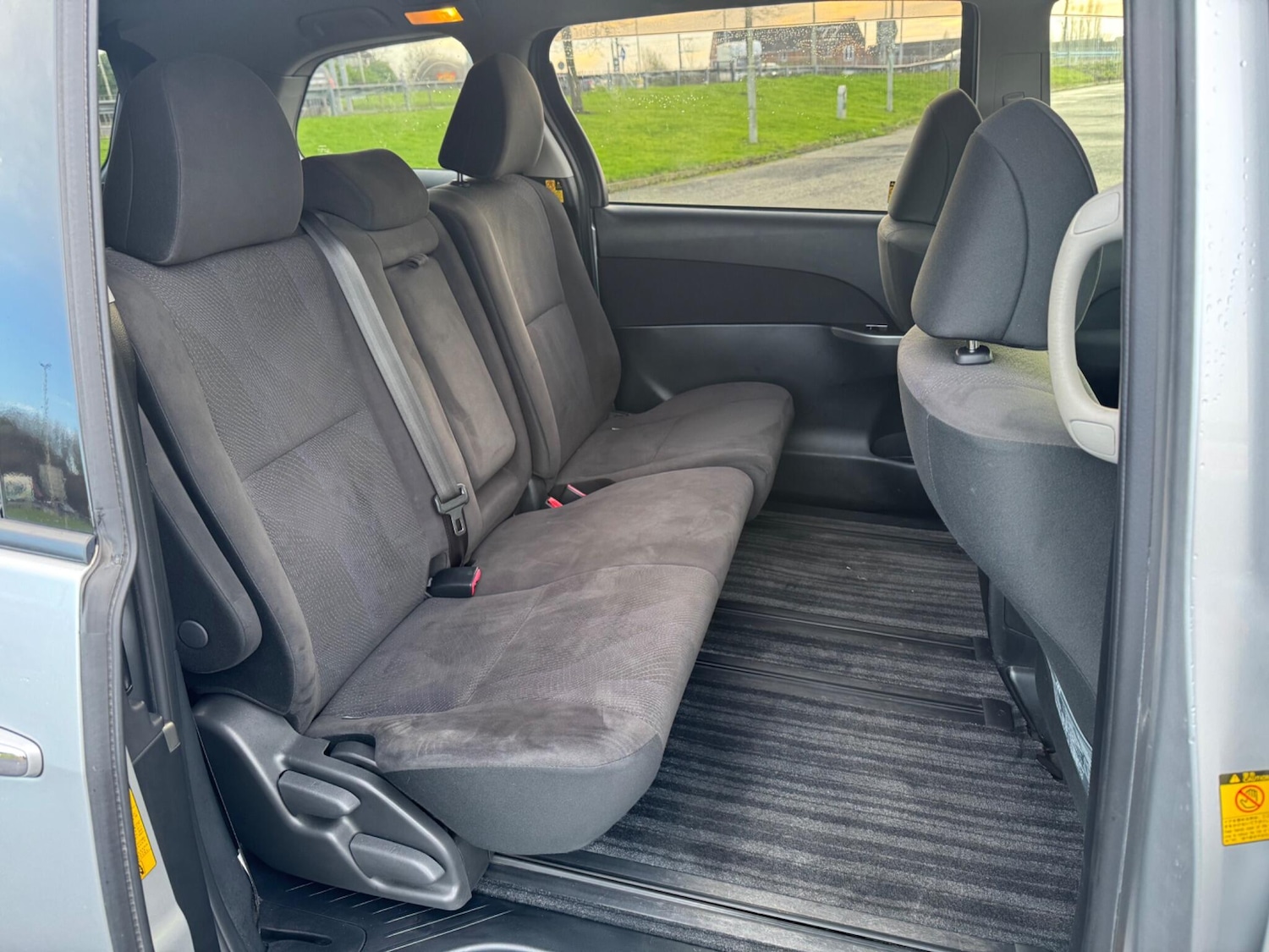 Used Toyota Estima 2025 for sale - 76964442: Photo 16