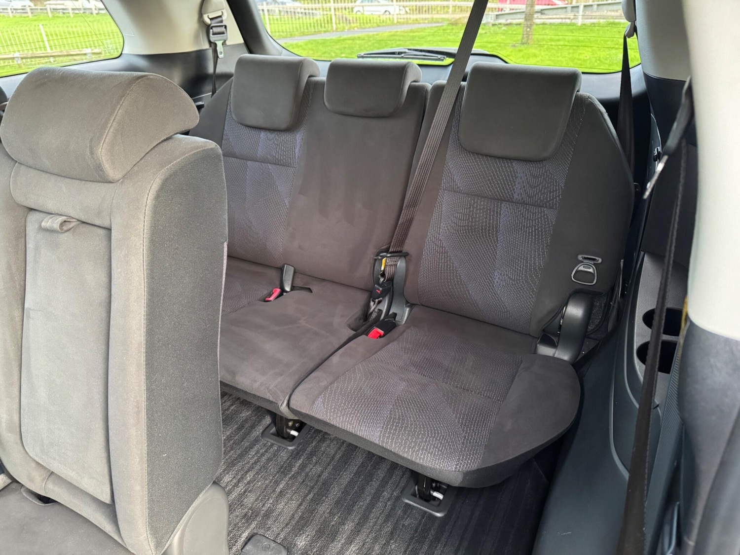 Used Toyota Estima 2025 for sale - 76964442: Photo 18