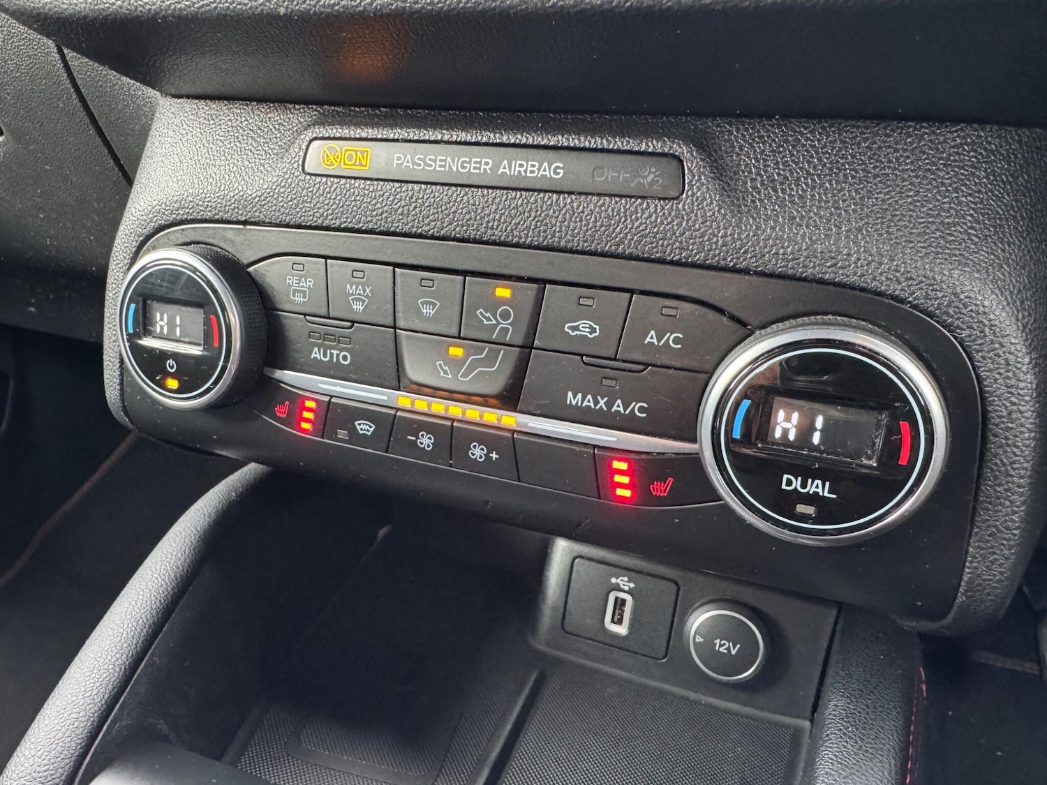 Used Ford Focus 2018 for sale - 77658126: Photo 20