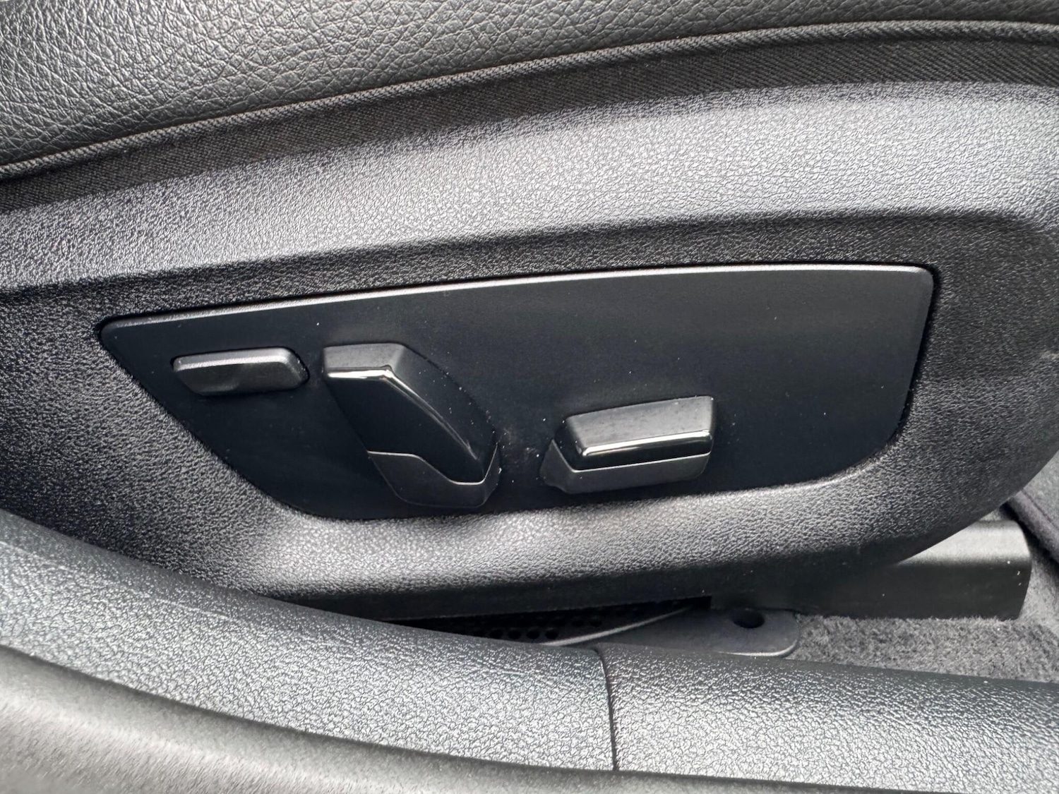 Used BMW 5 Series 2019 for sale - 77992870: Photo 17