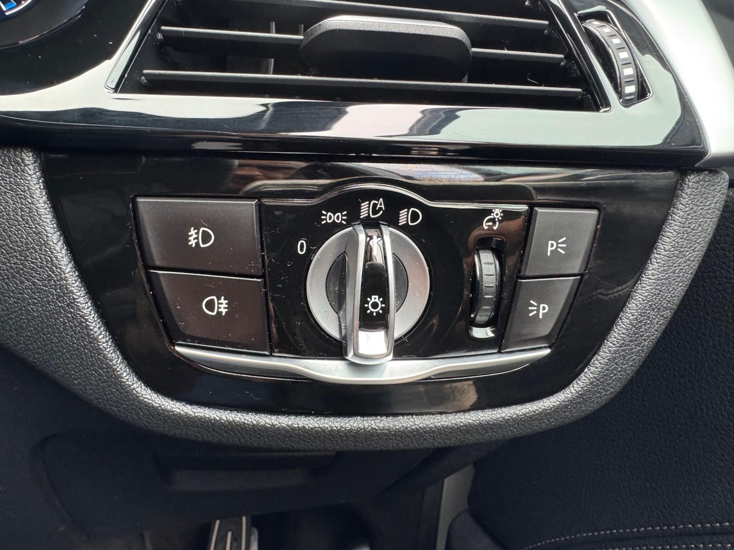 Used BMW 5 Series 2019 for sale - 77992870: Photo 19