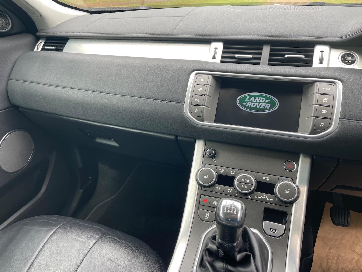 Used Land Rover Range Rover Evoque 2016 for sale - 77710418: Photo 11