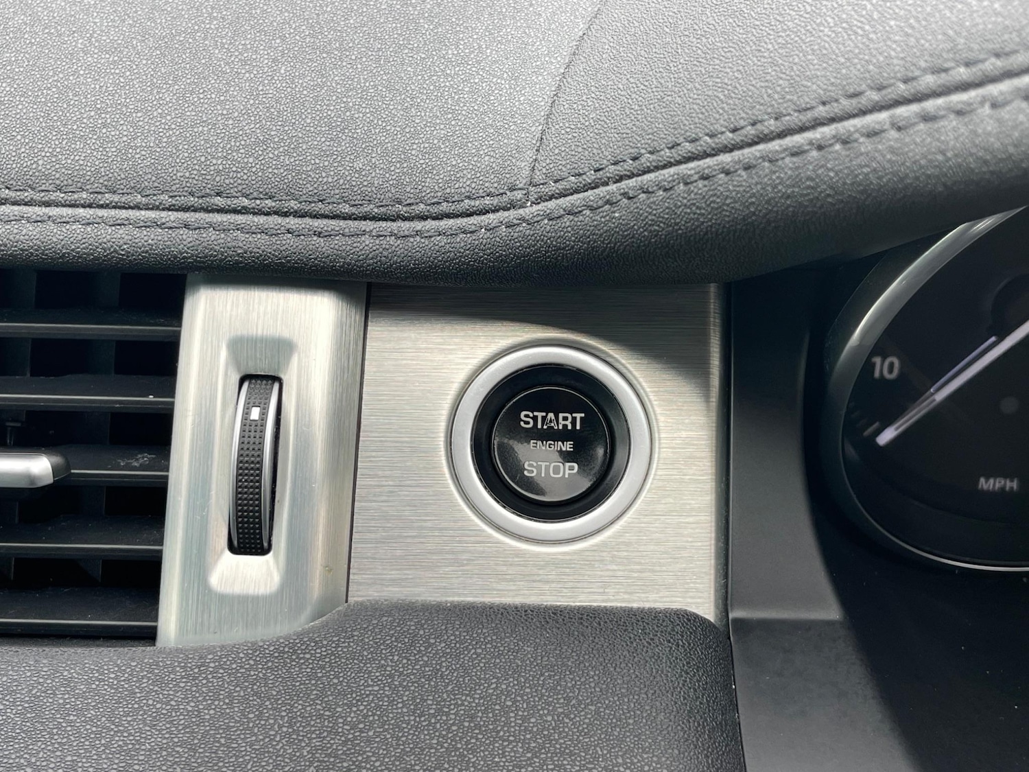 Used Land Rover Range Rover Evoque 2016 for sale - 77710418: Photo 19