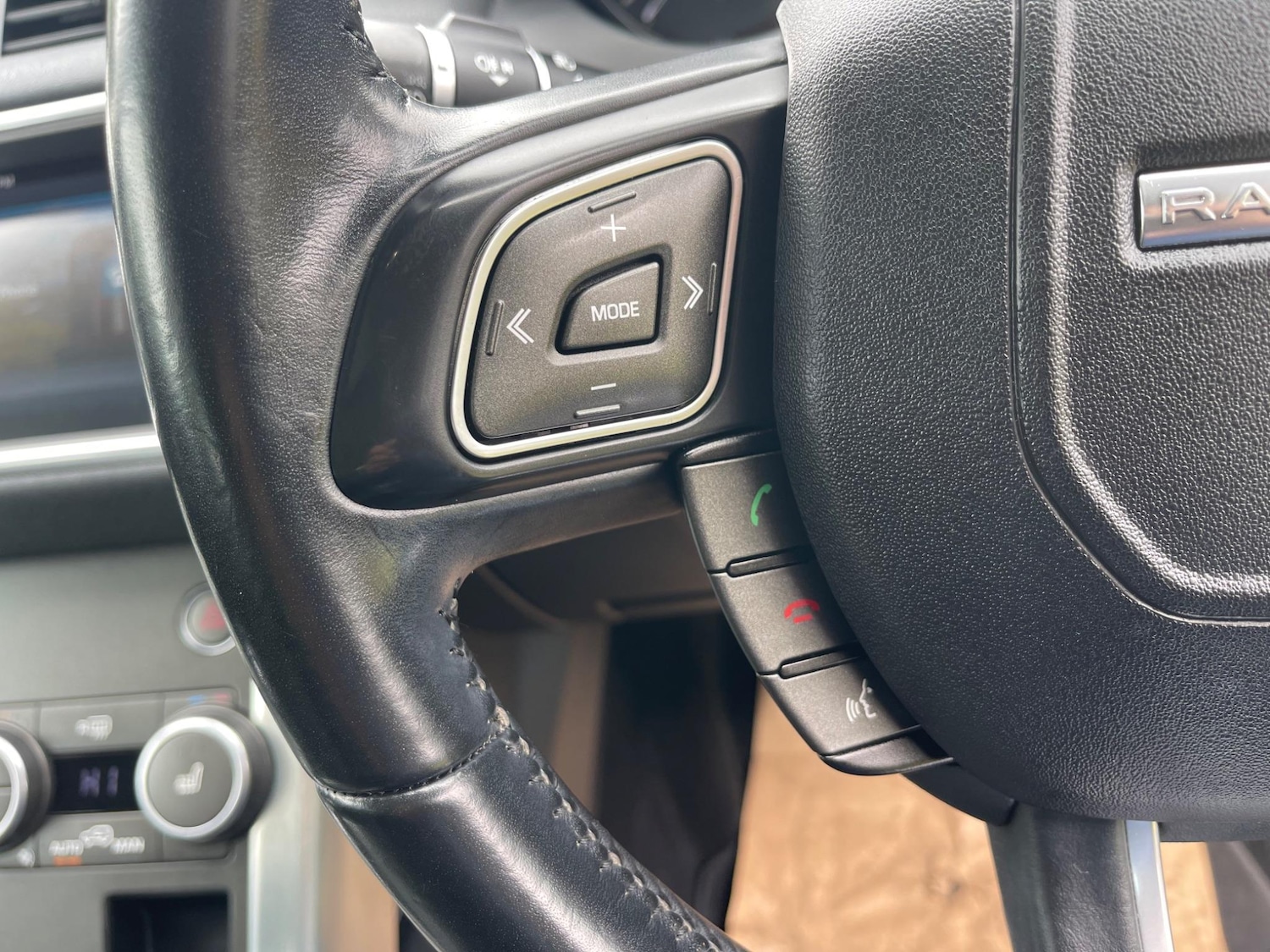 Used Land Rover Range Rover Evoque 2016 for sale - 77710418: Photo 25