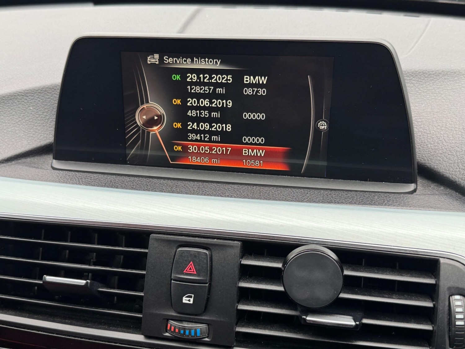 Used BMW 3 Series 2016 for sale - 77411768: Photo 22