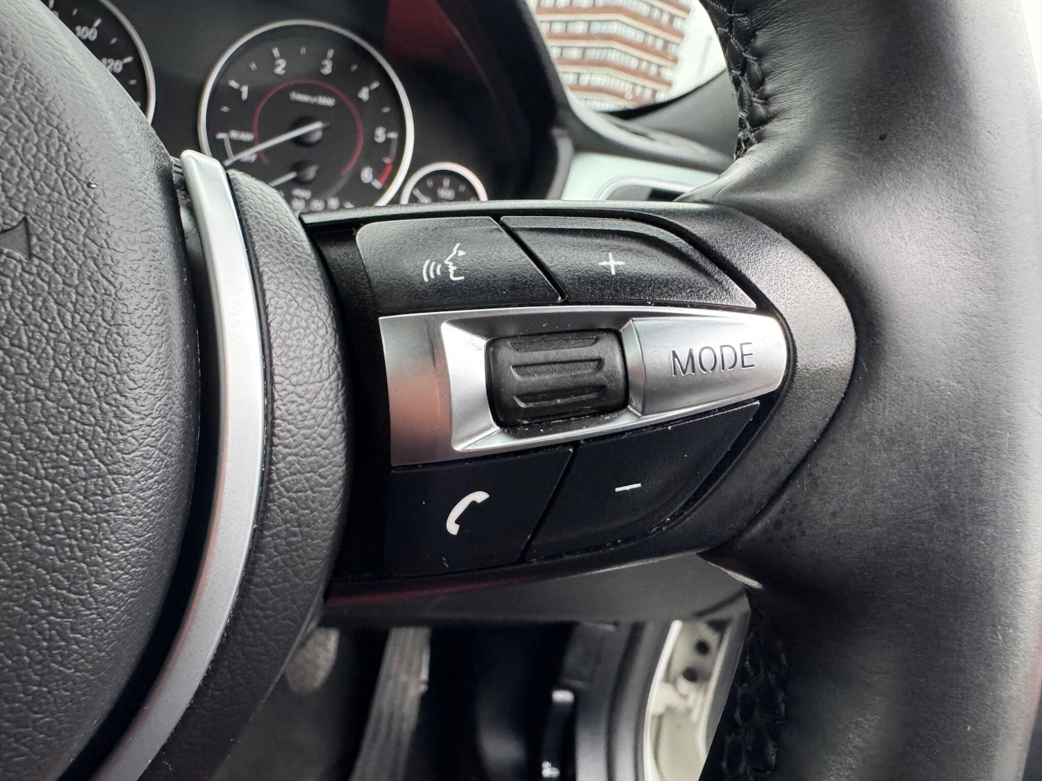 Used BMW 3 Series 2016 for sale - 77411768: Photo 26