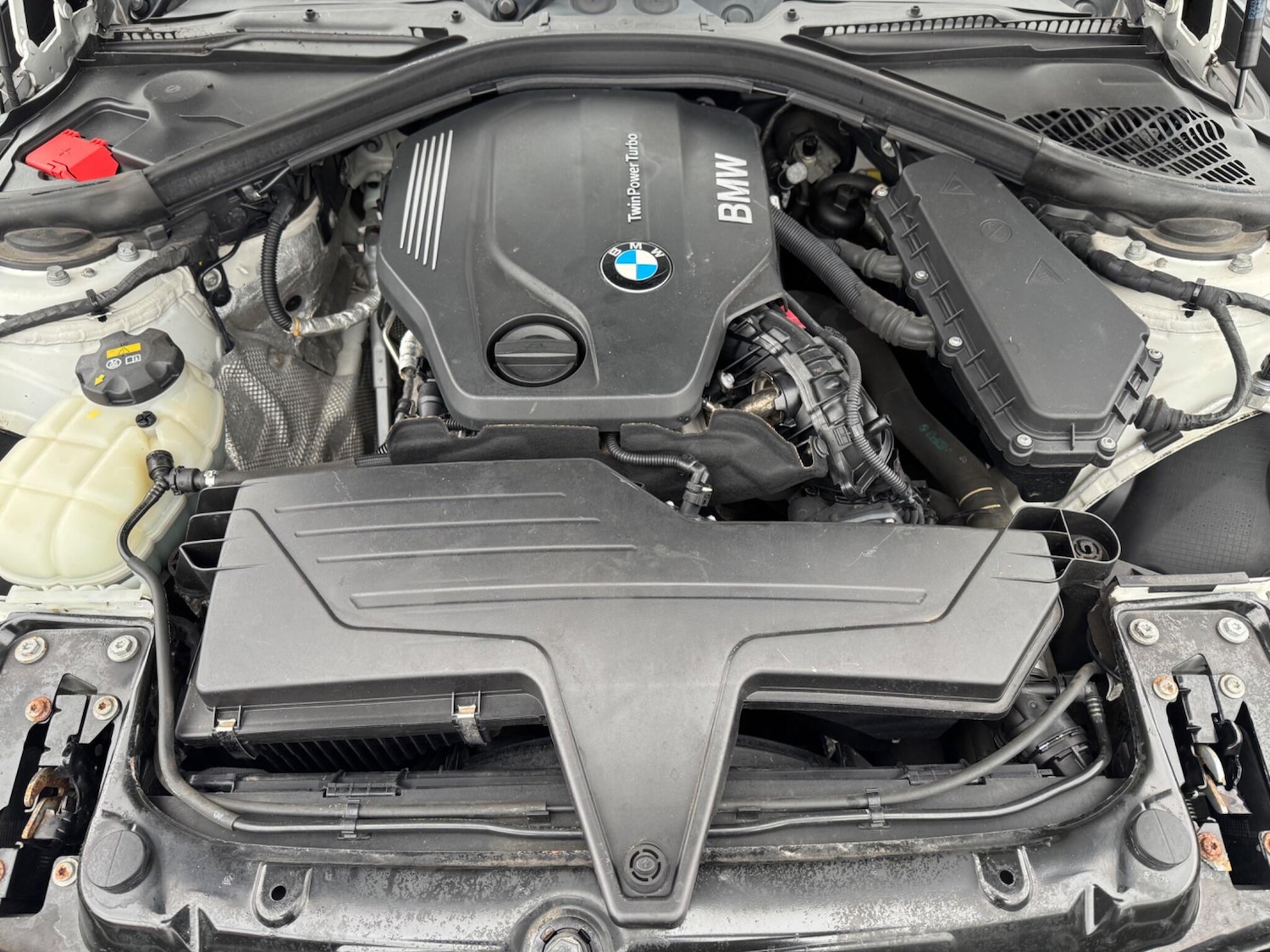 Used BMW 3 Series 2016 for sale - 77411768: Photo 37