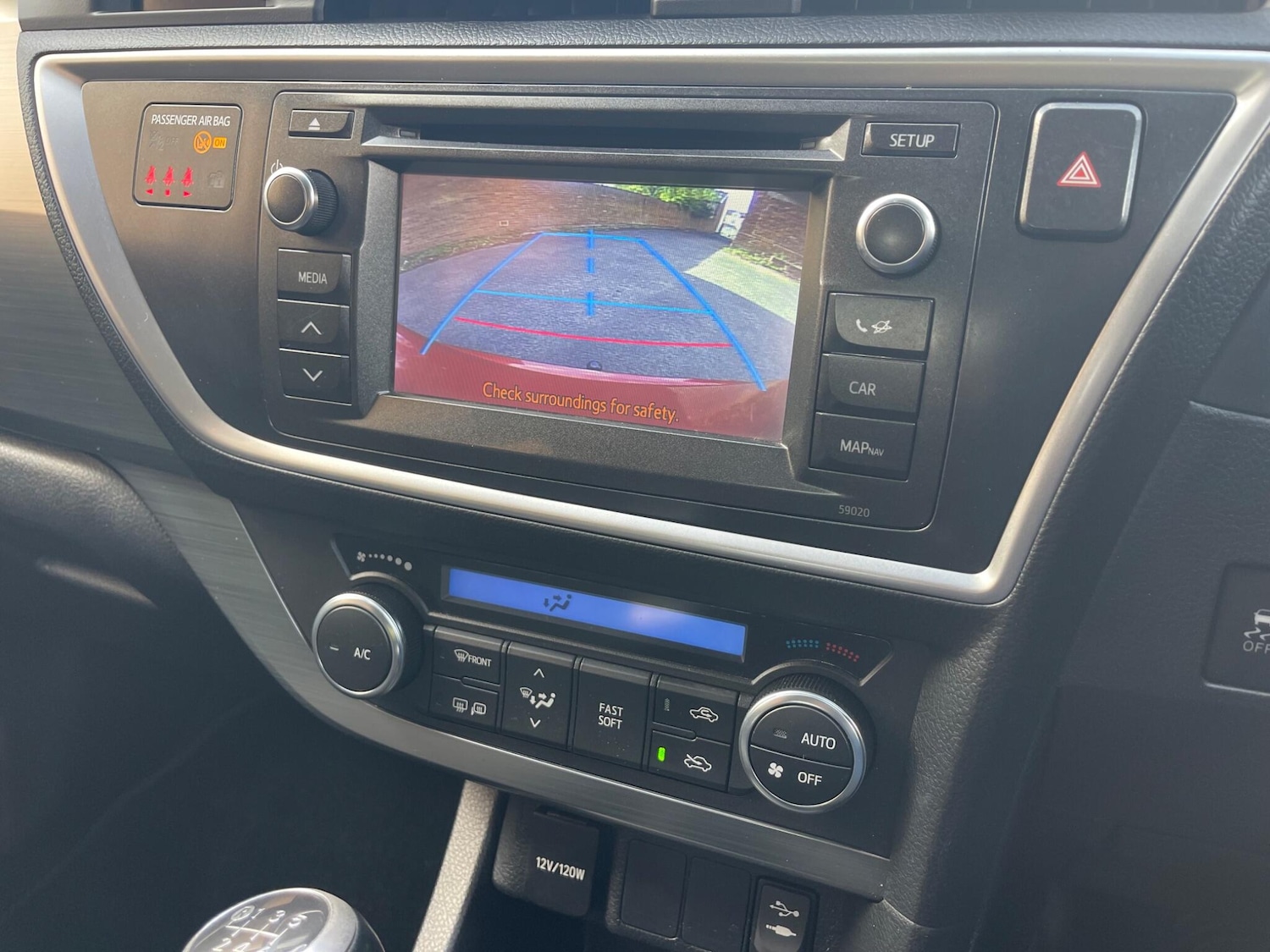 Used Toyota Auris 2014 for sale - 77898342: Photo 12