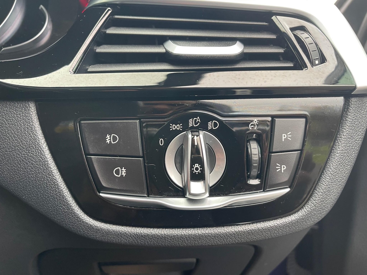 Used BMW 5 Series 2017 for sale - 76715256: Photo 18