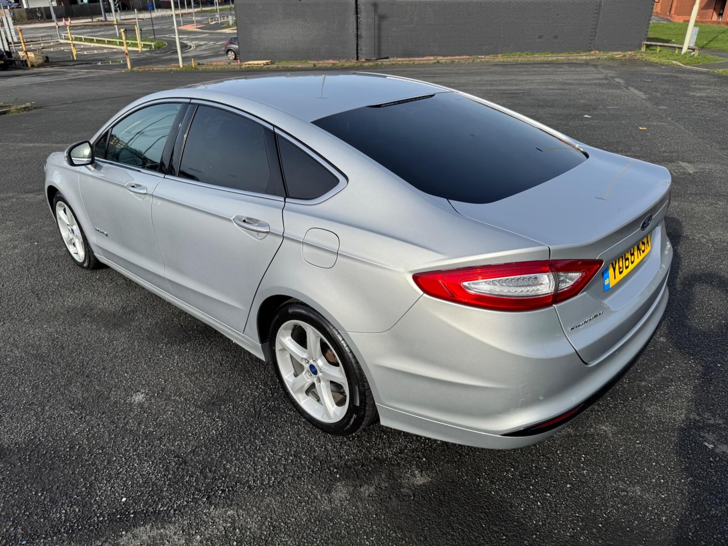 Used Ford Mondeo 2018 for sale - 77559446: Photo 2