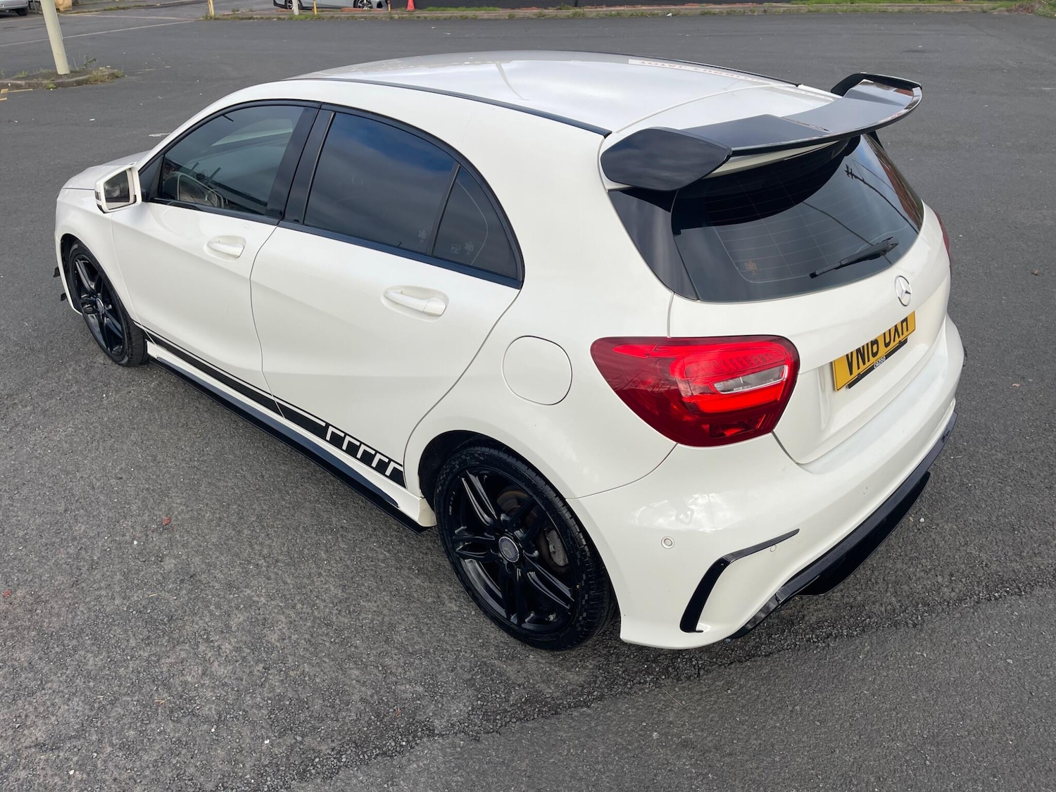 Used Mercedes-Benz A-Class 2016 for sale - 76612715: Photo 2