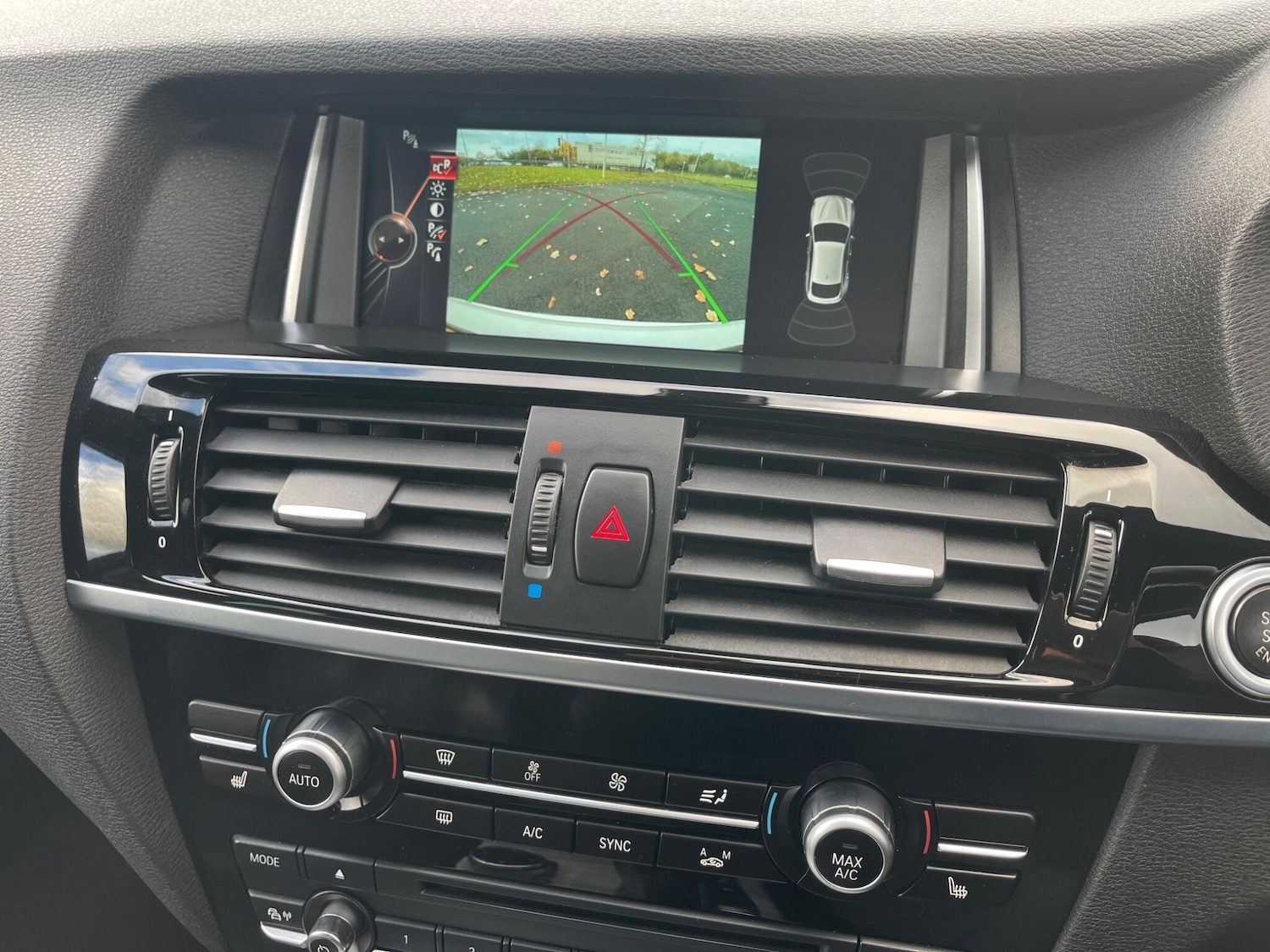 Used BMW X4 2015 for sale - 76336810: Photo 12