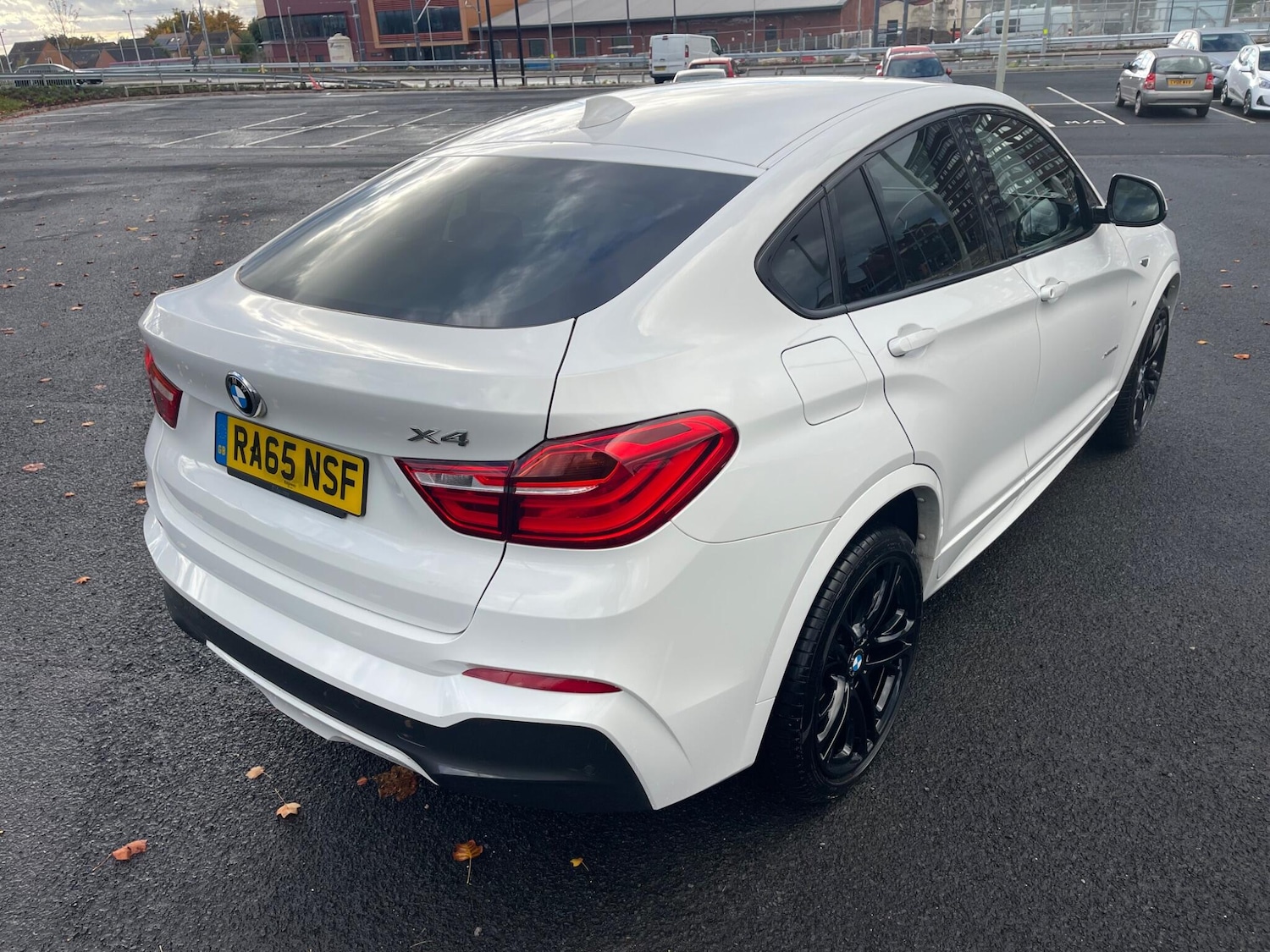 Used BMW X4 2015 for sale - 76336810: Photo 4