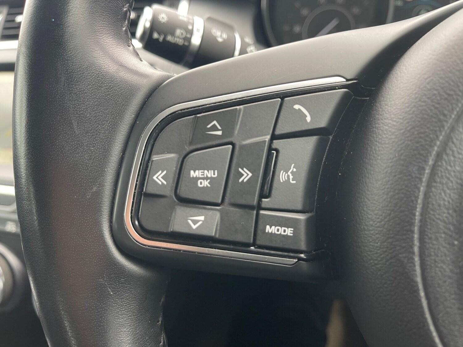 Used Jaguar E-Pace 2018 for sale - 76988724: Photo 26