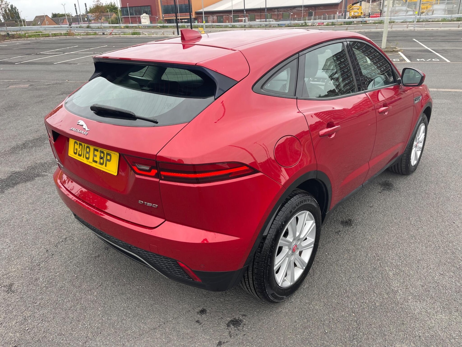 Used Jaguar E-Pace 2018 for sale - 76988724: Photo 4