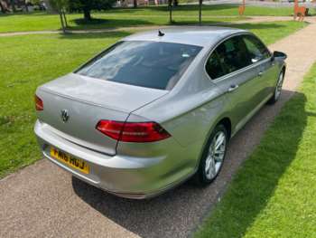 Used Volkswagen Passat 2016 for sale - 74935782: Photo