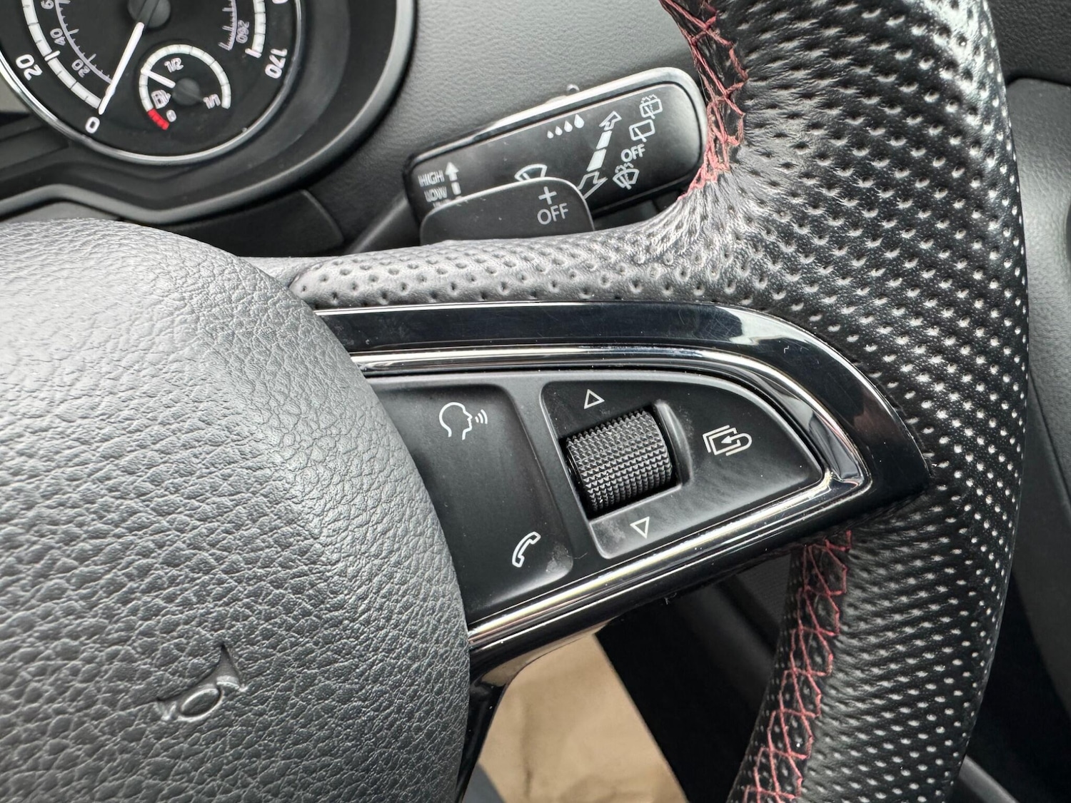 Used Skoda Octavia 2015 for sale - 77683028: Photo 26