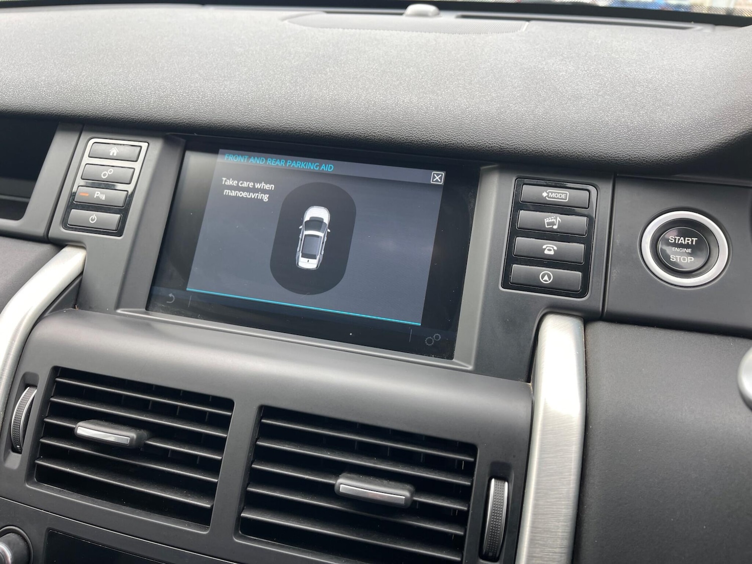 Used Land Rover Discovery Sport 2016 for sale - 76371353: Photo 13