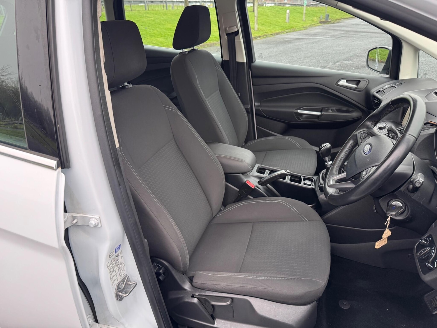 Used Ford C-Max 2017 for sale - 77278574: Photo 12