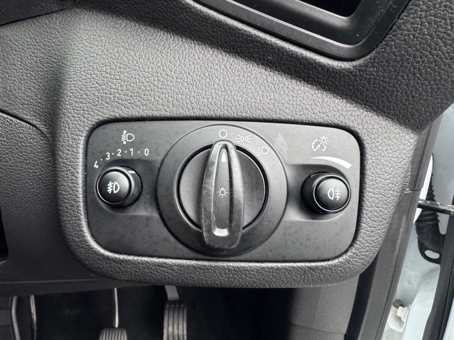 Used Ford C-Max 2017 for sale - 77278574: Photo 18