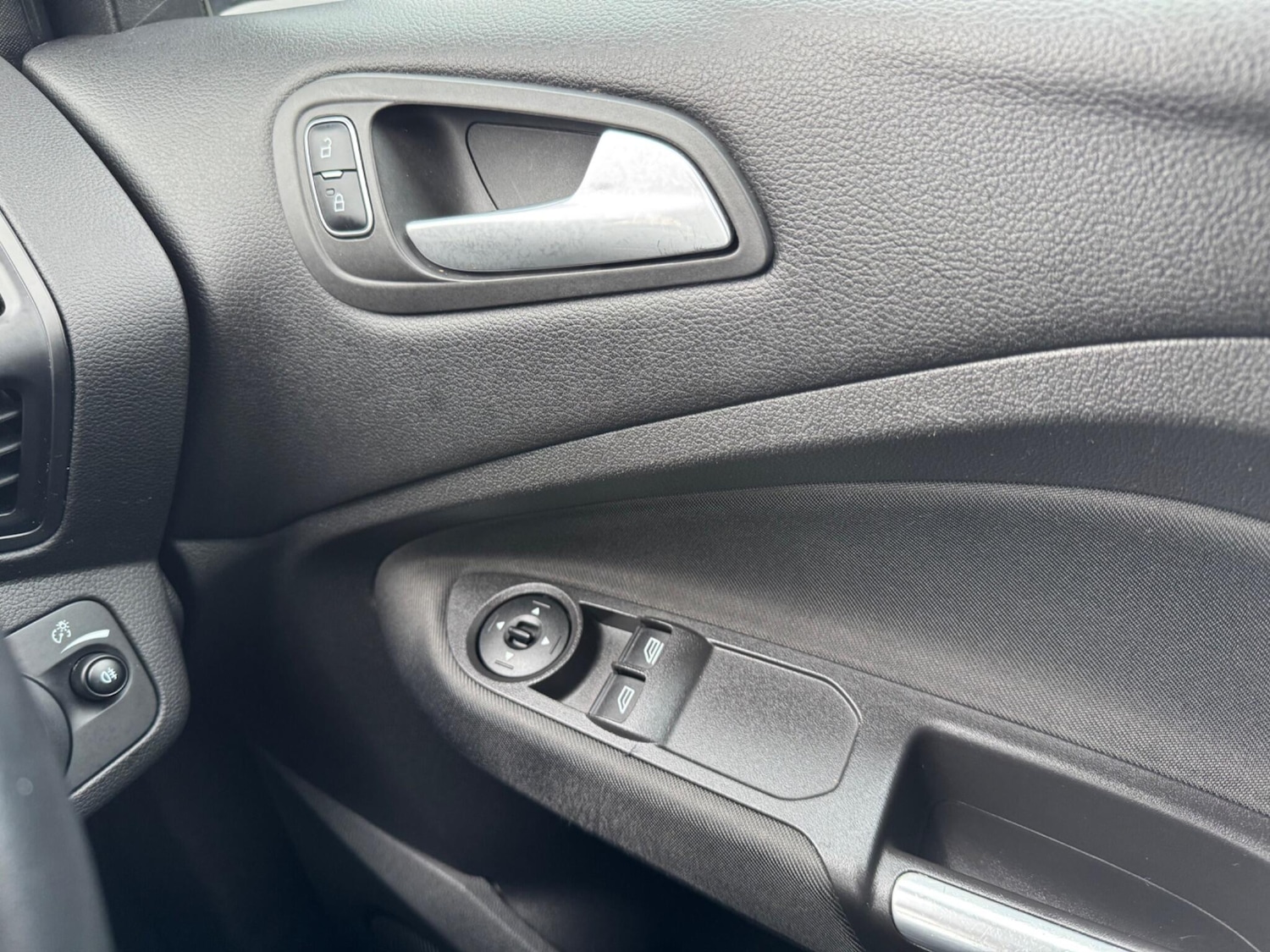 Used Ford C-Max 2017 for sale - 77278574: Photo 19