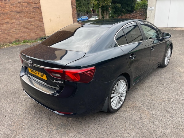 Used Toyota Avensis 2015 for sale - 75519241: Photo 4