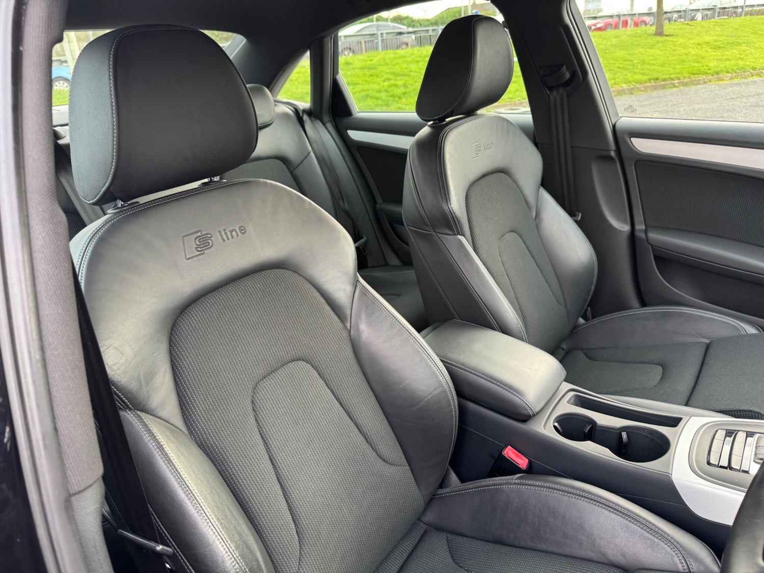 Used Audi A4 2014 for sale - 77564714: Photo 14