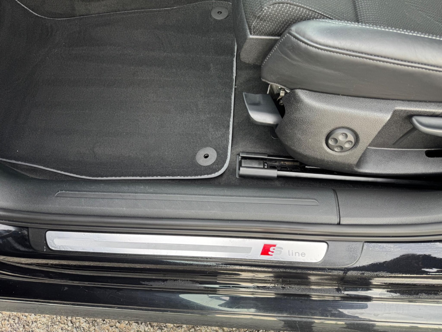 Used Audi A4 2014 for sale - 77564714: Photo 24