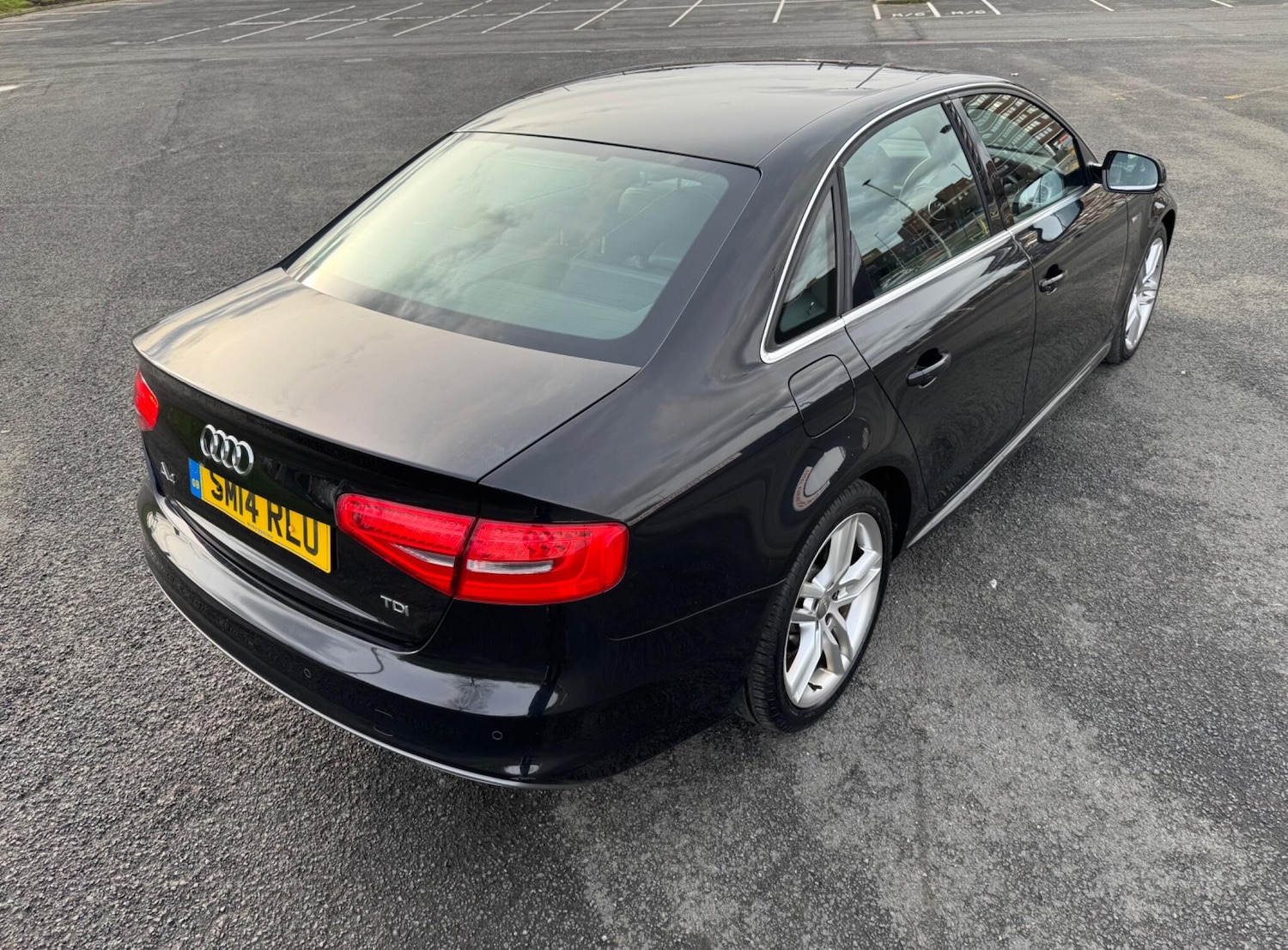 Used Audi A4 2014 for sale - 77564714: Photo 4