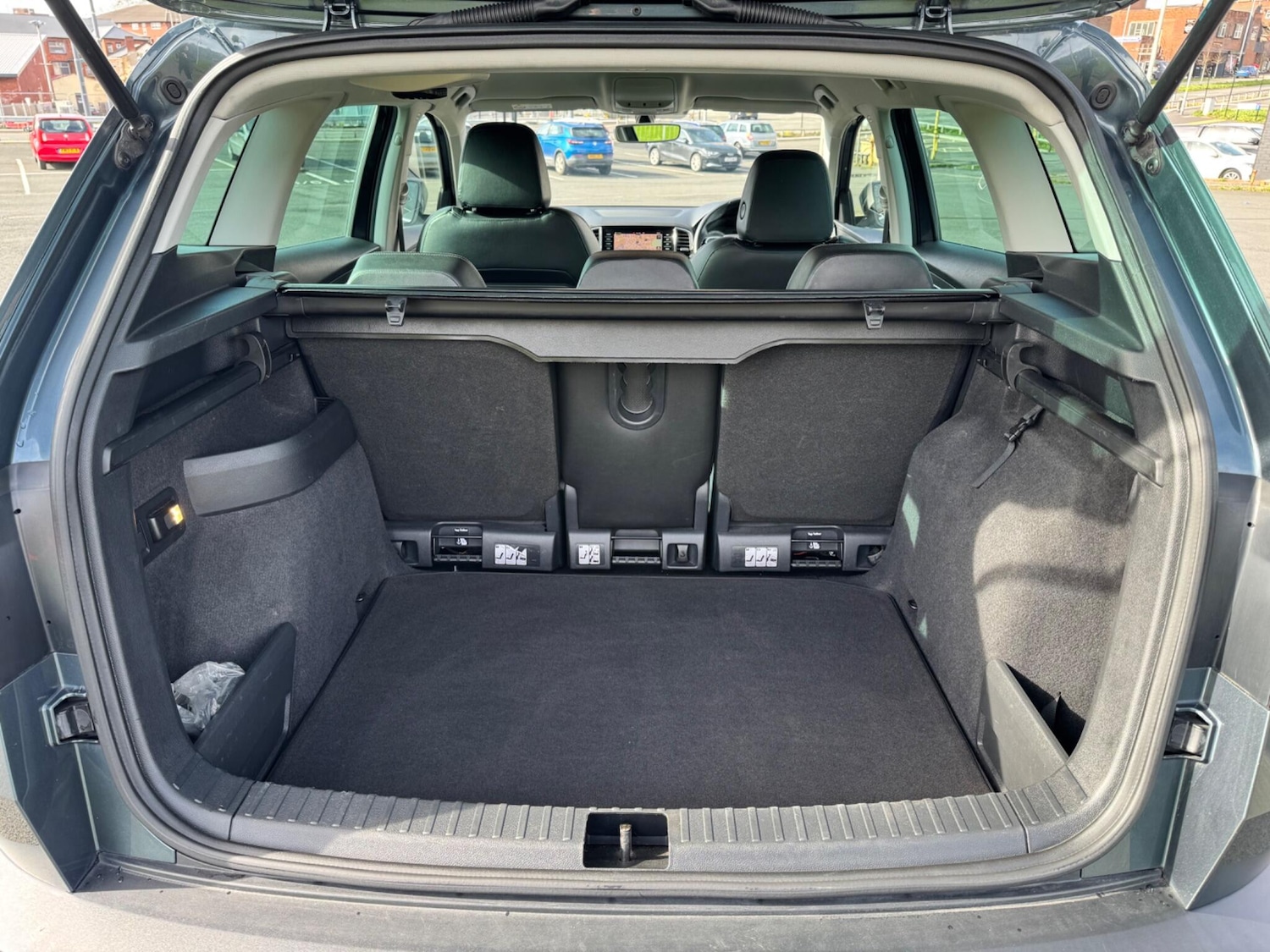 Used Skoda Karoq 2018 for sale - 77898629: Photo 31