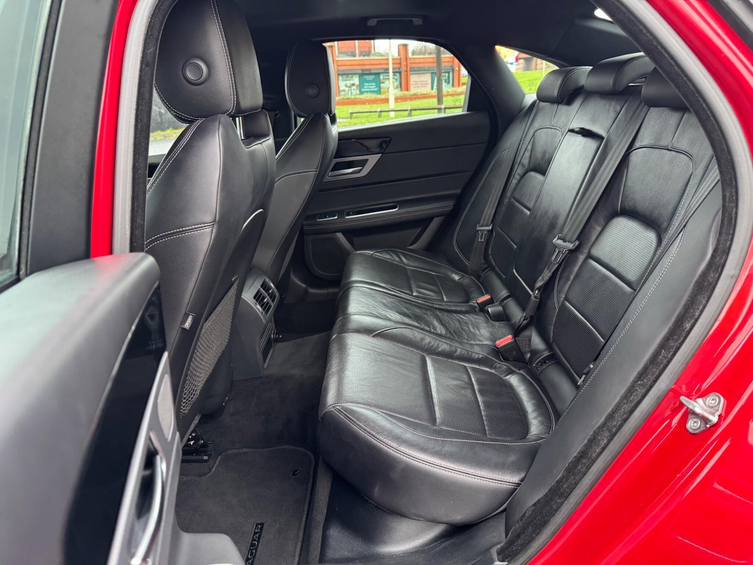 Used Jaguar XF 2018 for sale - 76975722: Photo 17