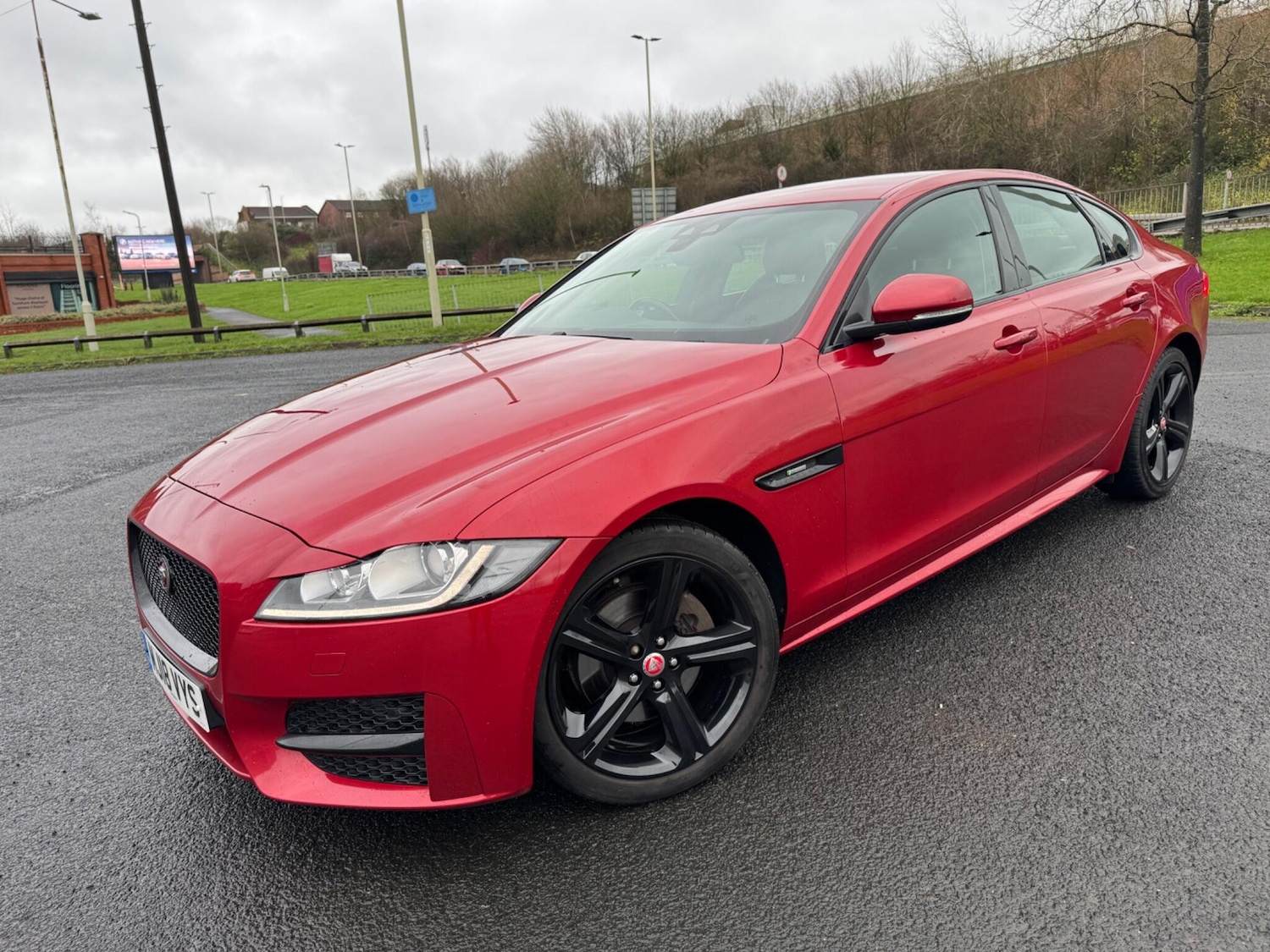 Used Jaguar XF 2018 for sale - 76975722: Photo 3
