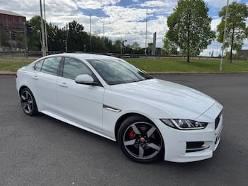 Used Jaguar XE 2018 for sale - 79756264: Photo
