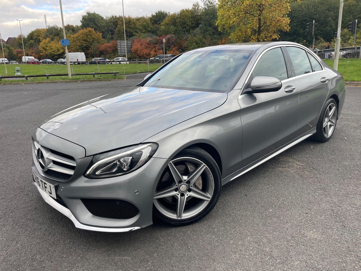 Used Mercedes-Benz C Class 2016 for sale - 76989958: Photo 3