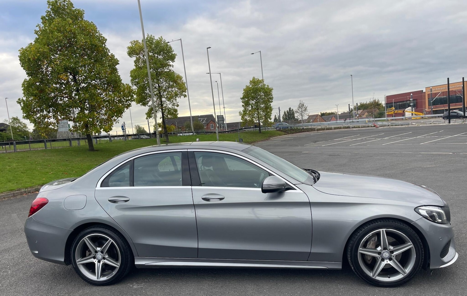 Used Mercedes-Benz C Class 2016 for sale - 76989958: Photo 7