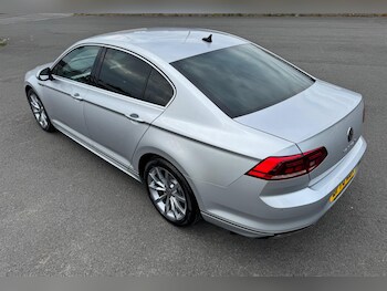 Used Volkswagen Passat 2021 for sale - 78461331: Photo
