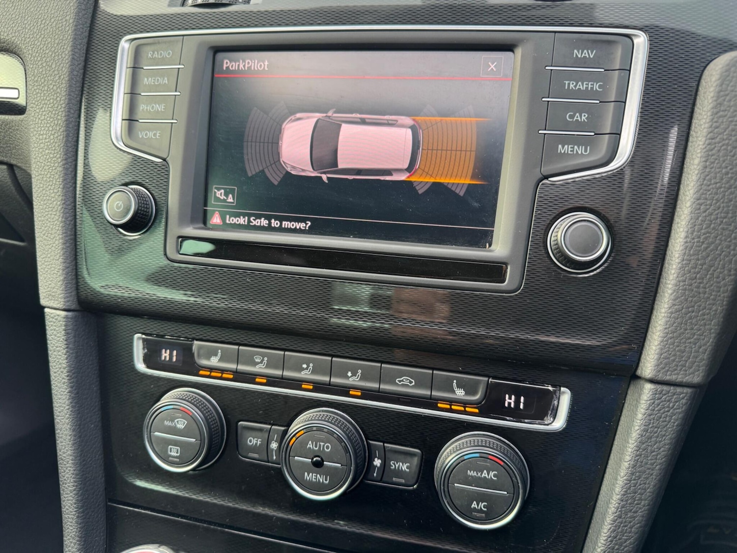 Used Volkswagen Golf 2016 for sale - 76832808: Photo 12