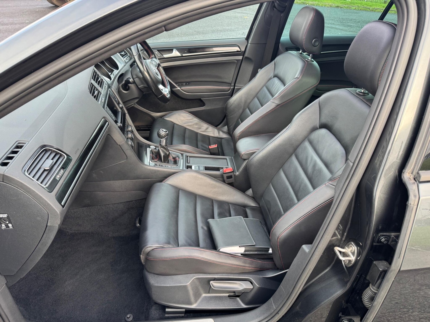 Used Volkswagen Golf 2016 for sale - 76832808: Photo 14