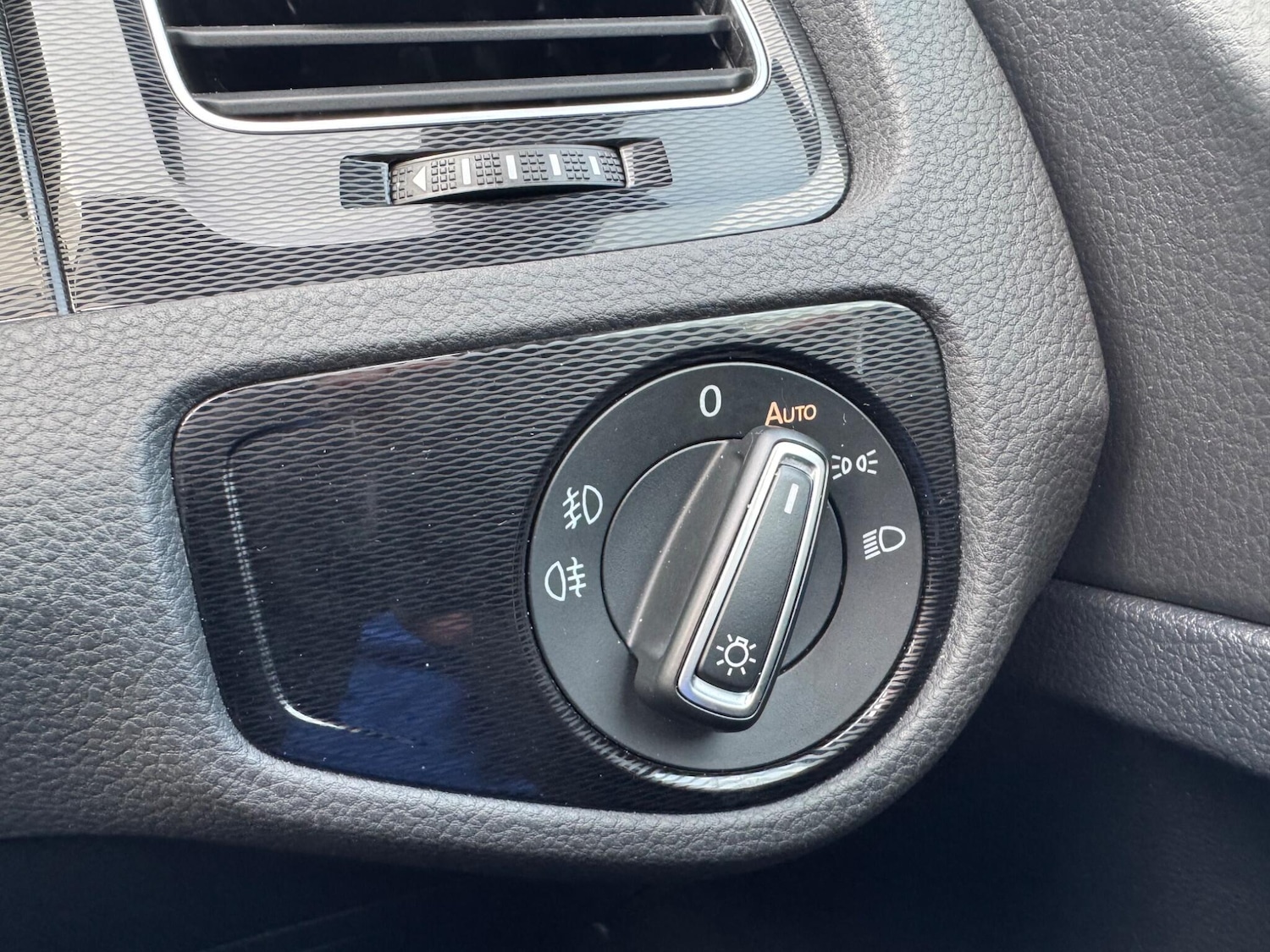 Used Volkswagen Golf 2016 for sale - 76832808: Photo 22