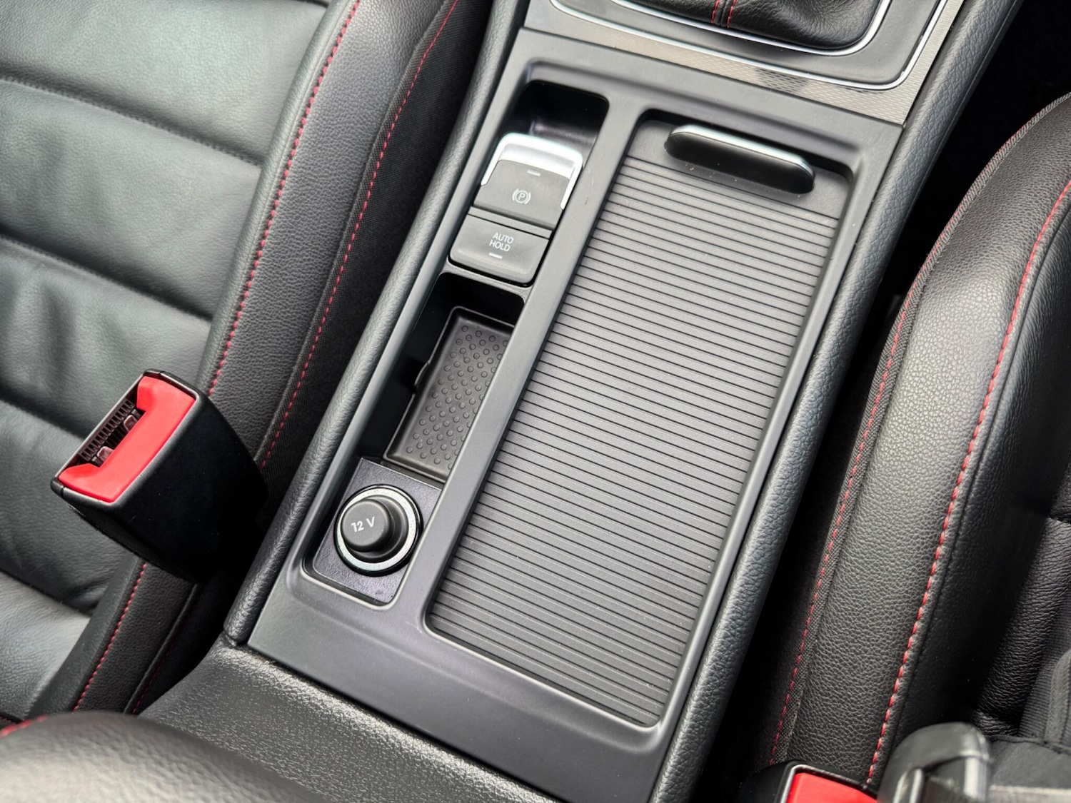 Used Volkswagen Golf 2016 for sale - 76832808: Photo 25