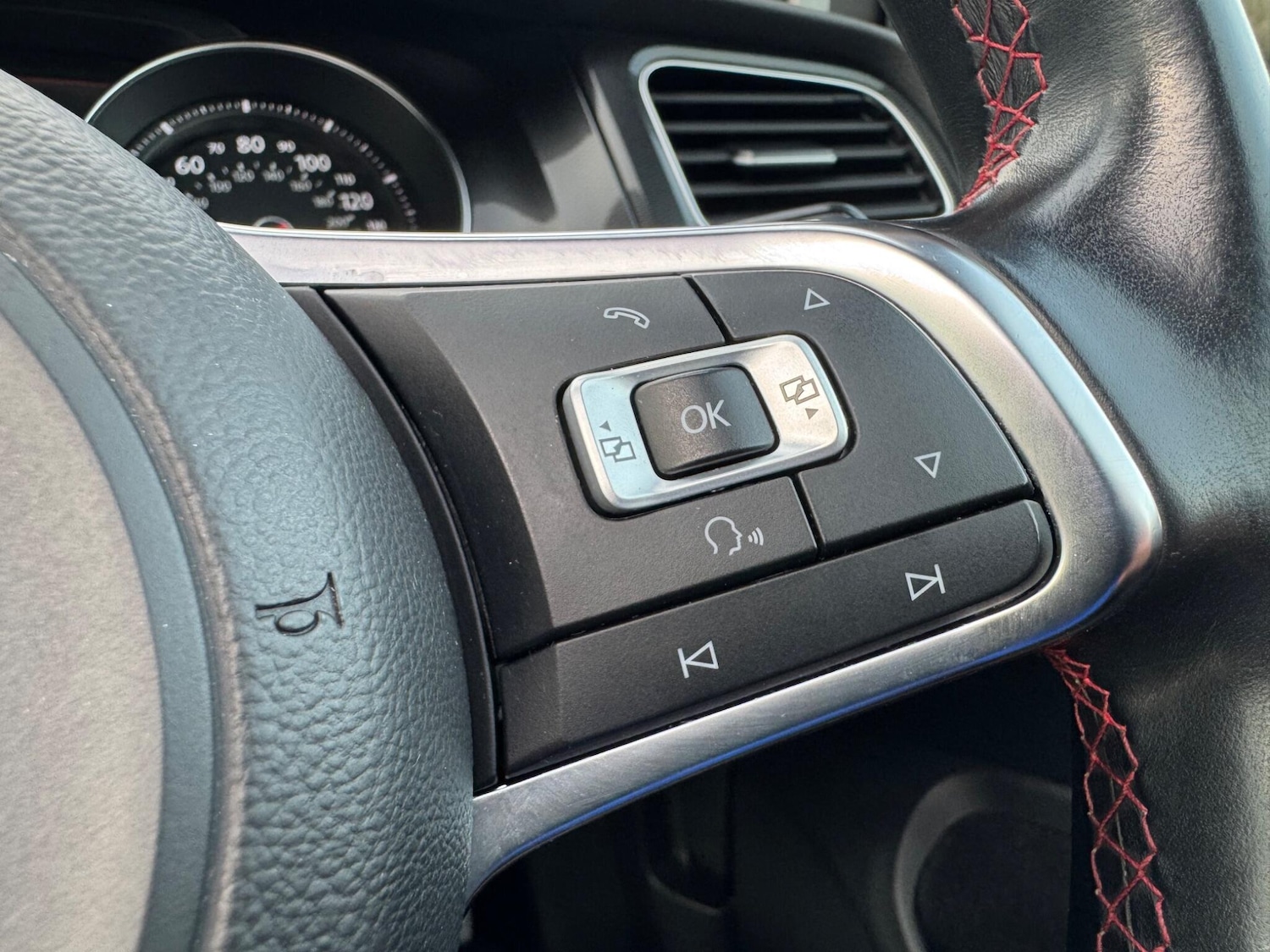 Used Volkswagen Golf 2016 for sale - 76832808: Photo 27