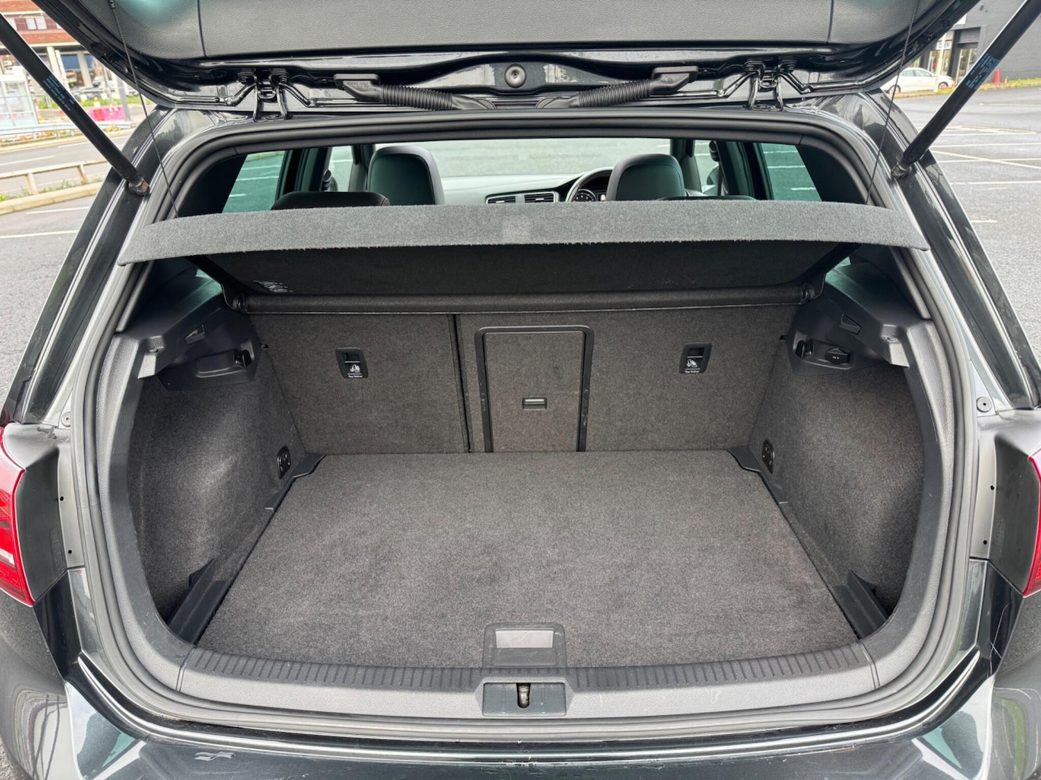 Used Volkswagen Golf 2016 for sale - 76832808: Photo 28