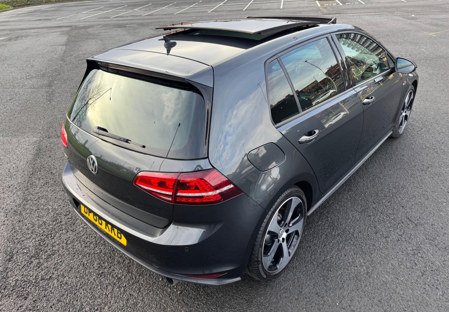 Used Volkswagen Golf 2016 for sale - 76832808: Photo 4